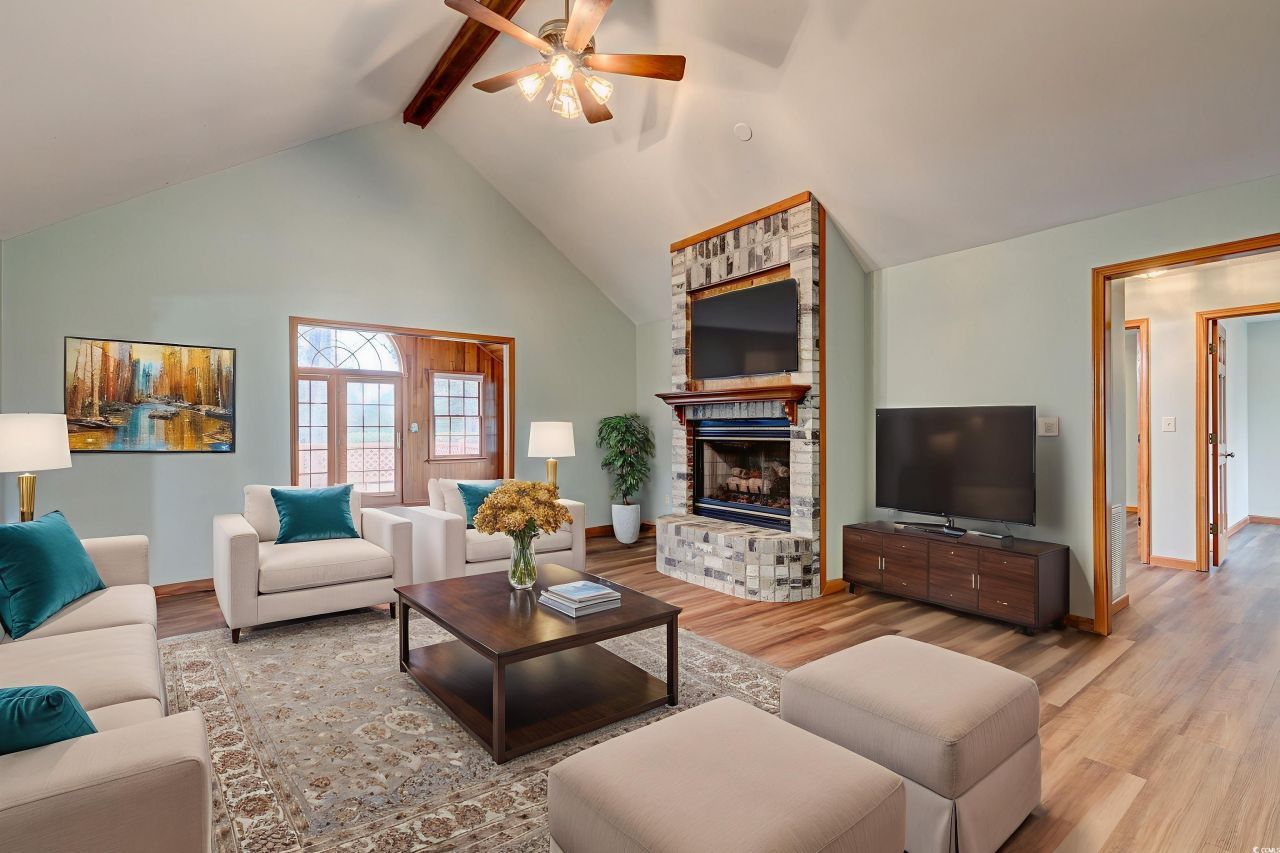 509 Acadian Way Photo 8