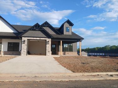 184 Zion Place, Rustburg, VA 24588