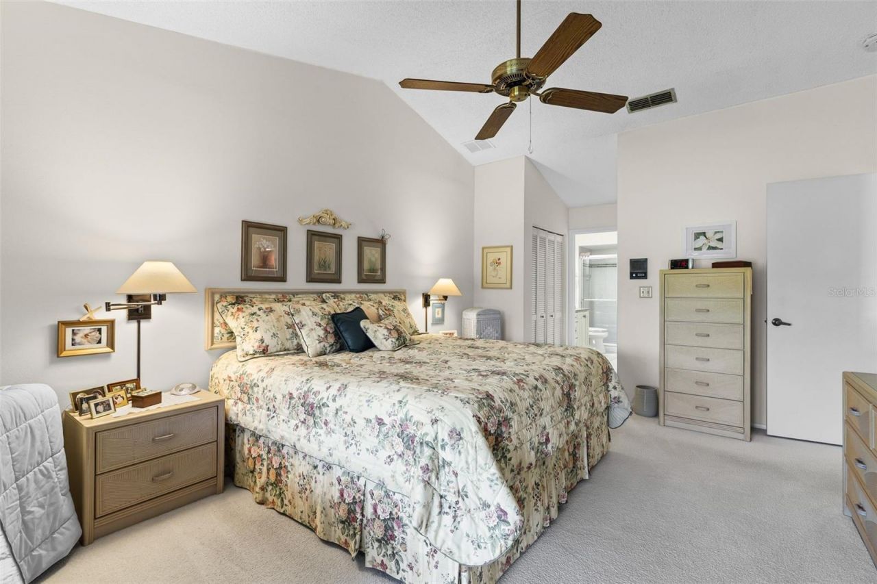 6089 Clubside Drive, Unit 00, Sarasota, FL 34243 Photo