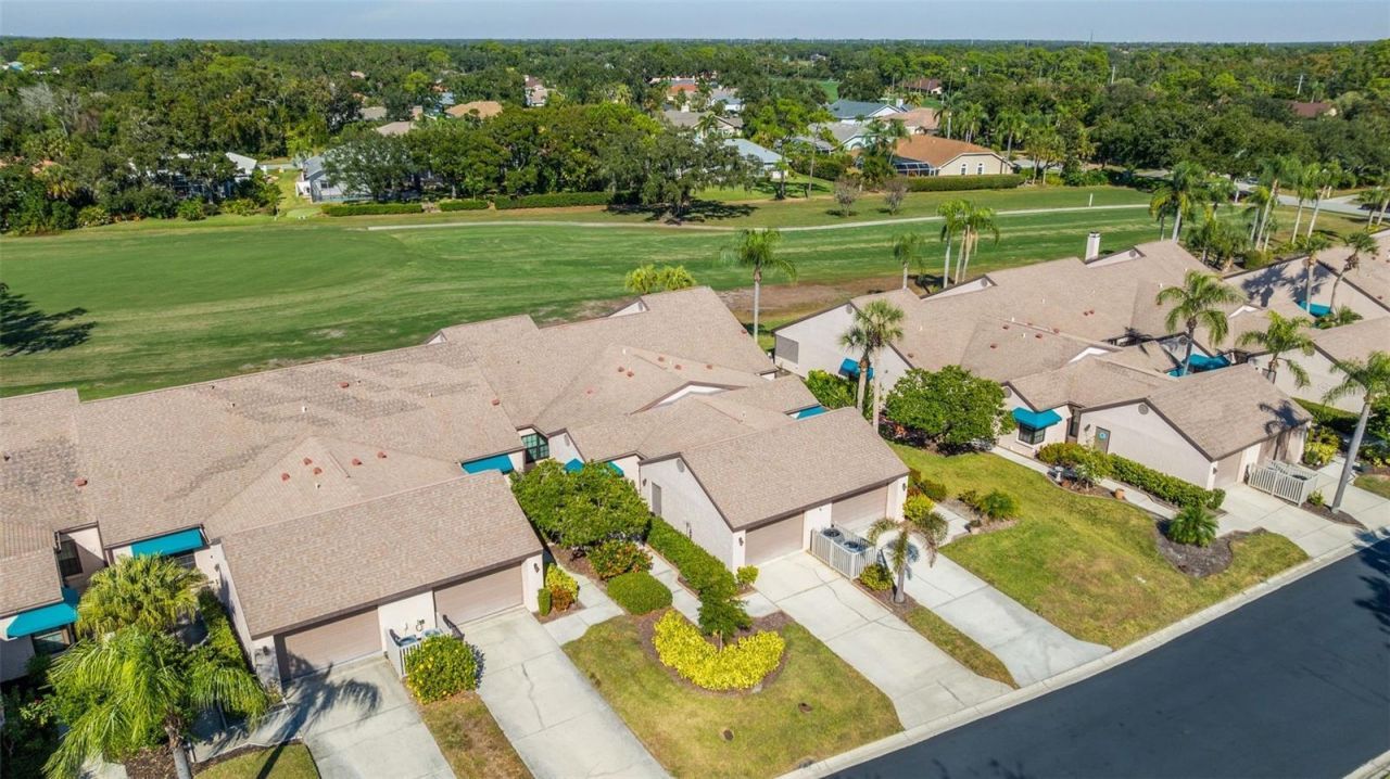 6089 Clubside Drive, Unit 00, Sarasota, FL 34243 Photo