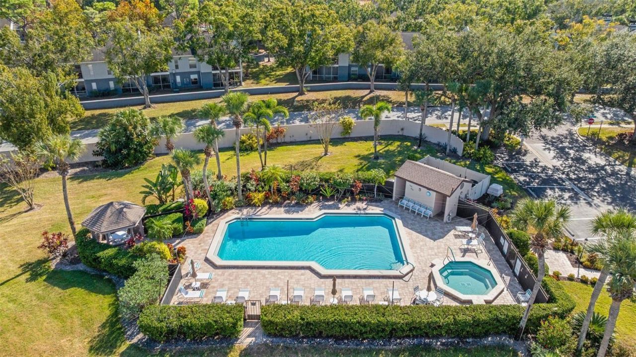 6089 Clubside Drive, Unit 00, Sarasota, FL 34243 Photo