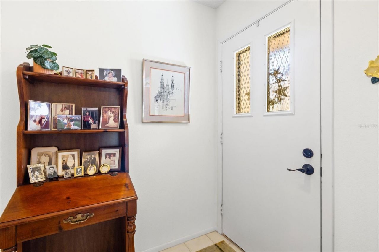 6089 Clubside Drive, Unit 00, Sarasota, FL 34243 Photo