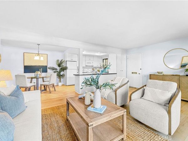 841 Ronda Sevilla, Unit B, Laguna Hills, CA 92654