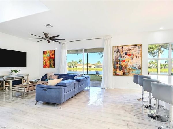 2675 Blue Cypress Lake CT, CAPE CORAL, FL 33909