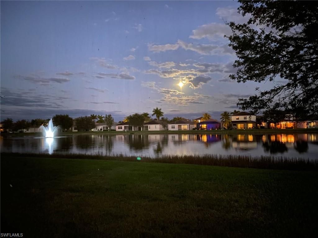 2675 Blue Cypress Lake Ct, Cape Coral, FL 33909 Photo