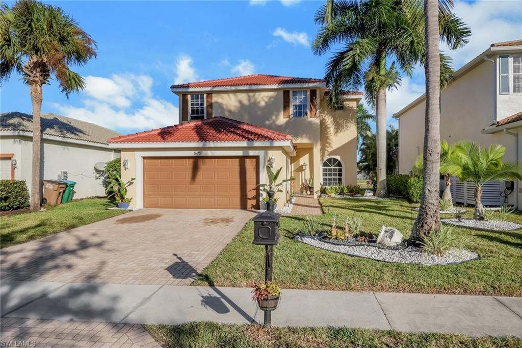2675 Blue Cypress Lake Ct, Cape Coral, FL 33909 Photo