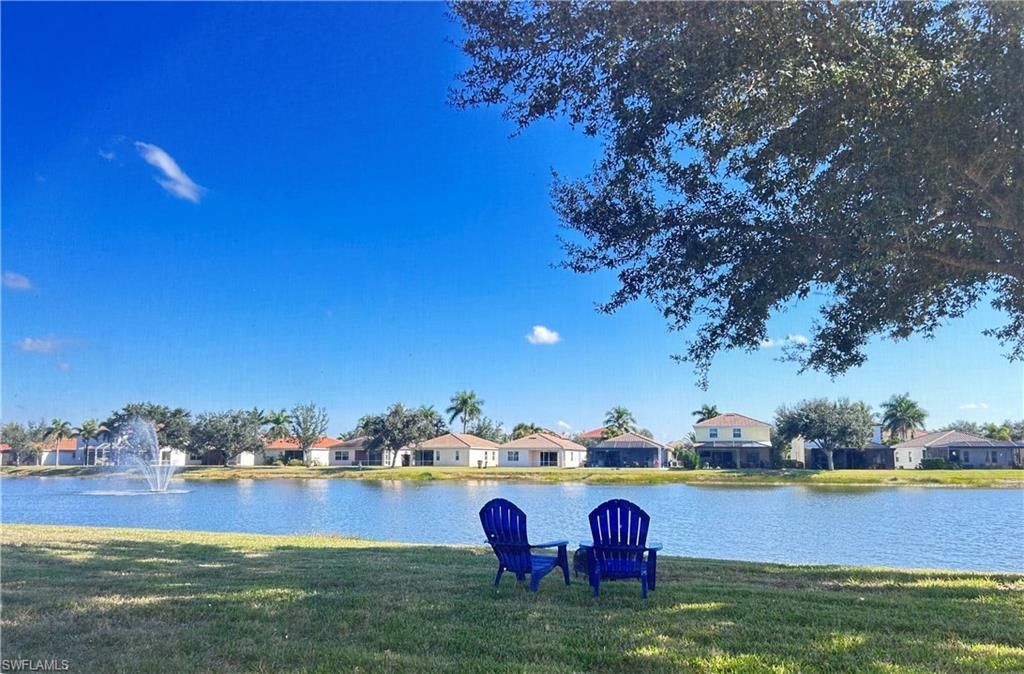 2675 Blue Cypress Lake Ct, Cape Coral, FL 33909 Photo