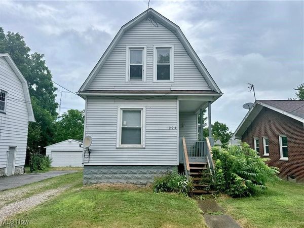 993 Concord Avenue, Akron, OH 44306