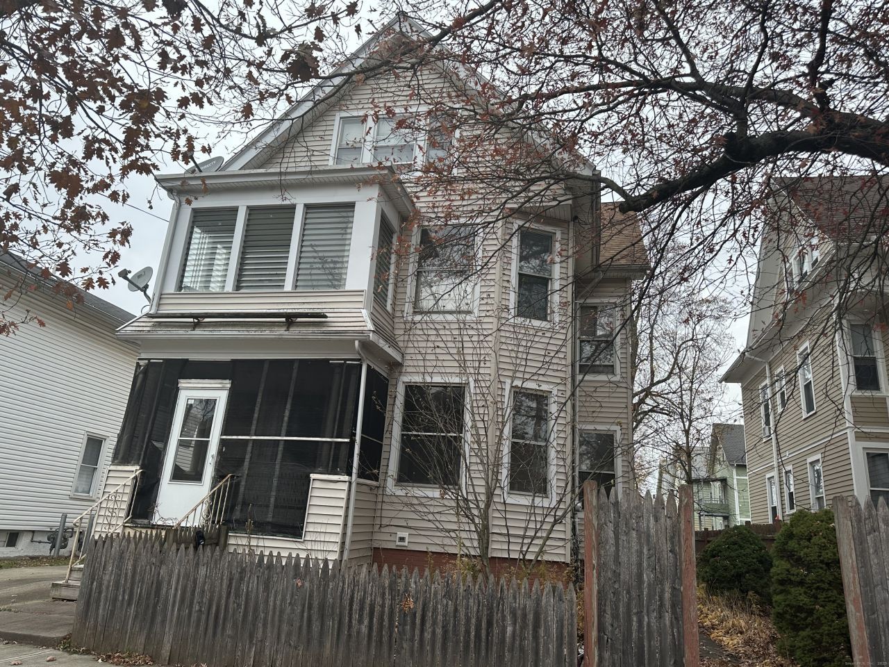 907 Elm, New Haven, CT 06511 Main Photo
