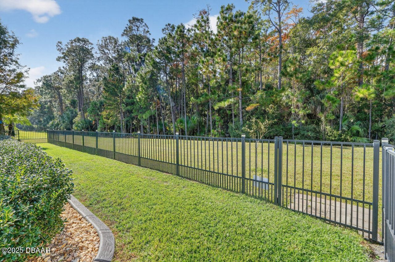 384 Leoni Street, New Smyrna Beach, FL 32168 Photo