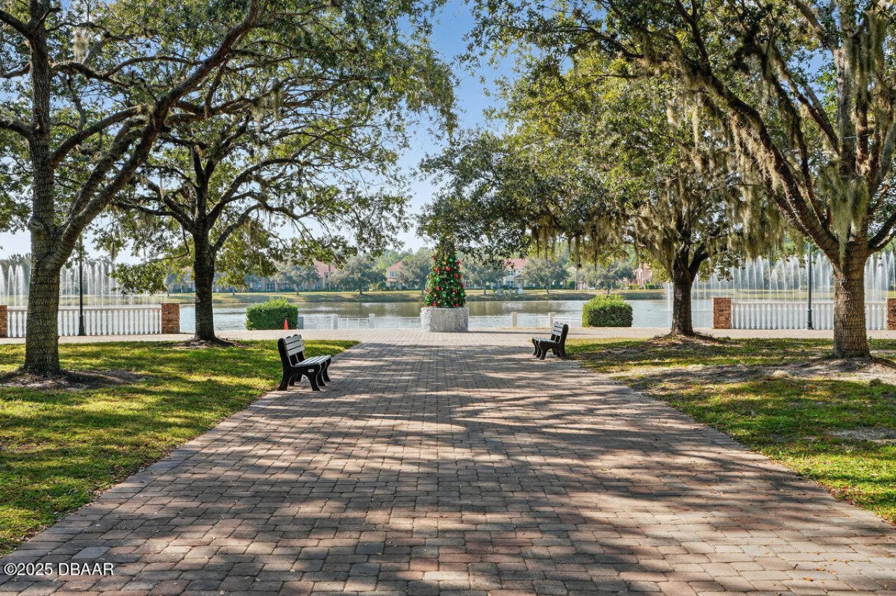 384 Leoni Street, New Smyrna Beach, FL 32168 Photo