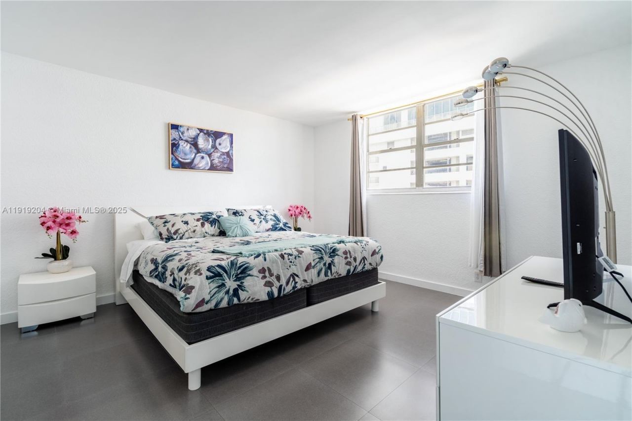 4001 S Ocean Dr, Unit 8F, Hollywood, FL 33019 Photo