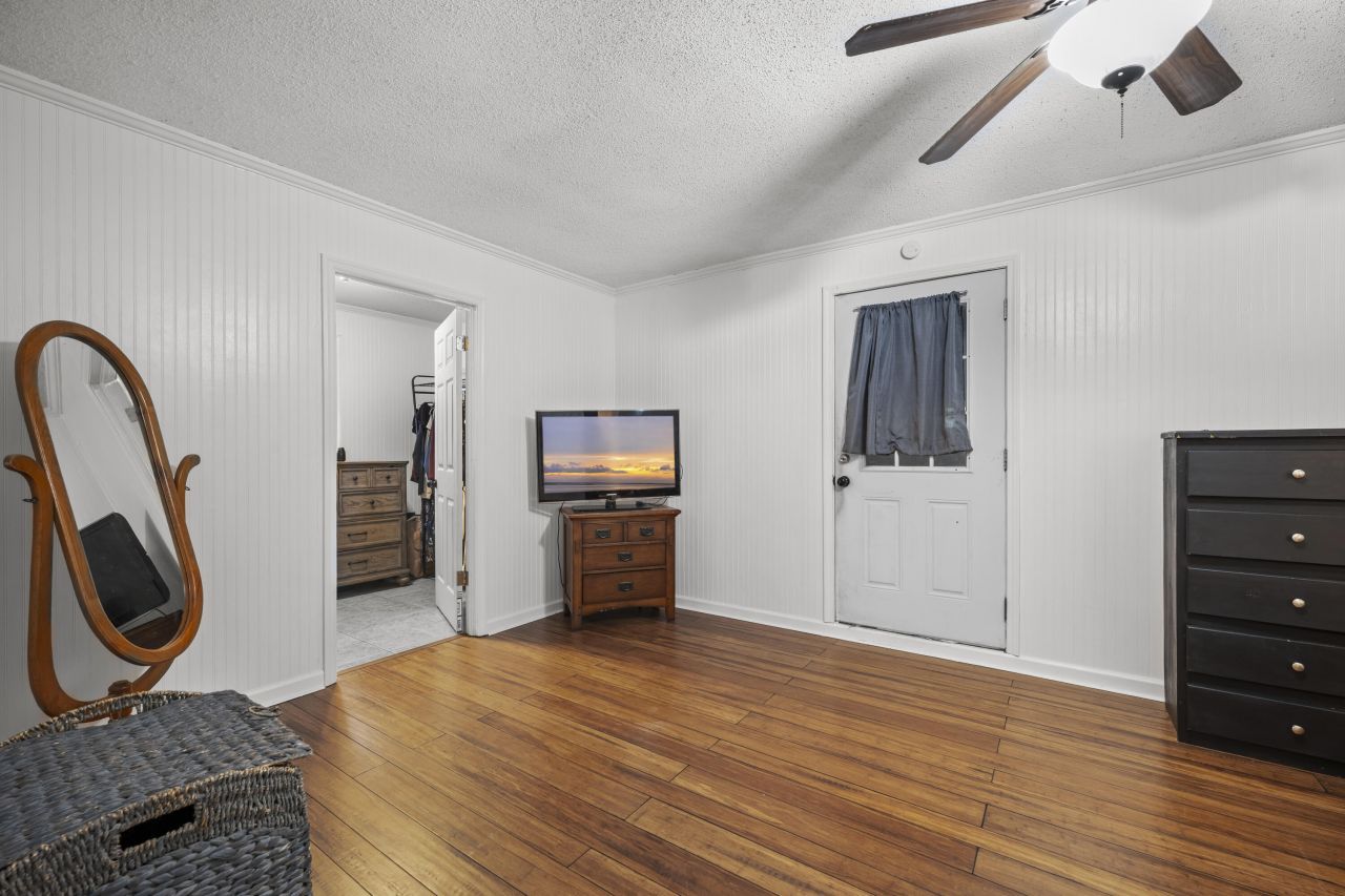 4027 Highway 78 Photo 13