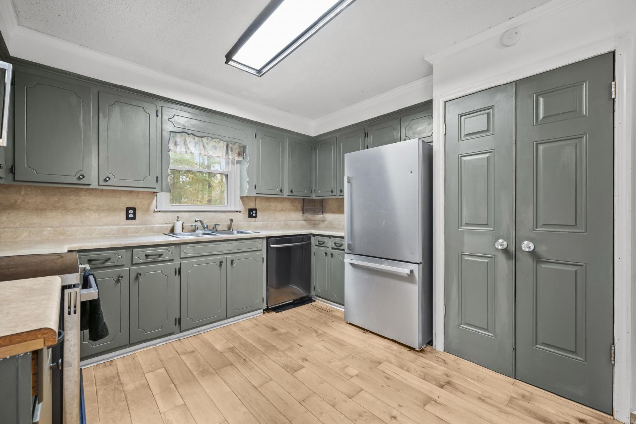 4027 Highway 78 Photo 8