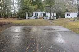 619 Mcgee Dr. photo 4