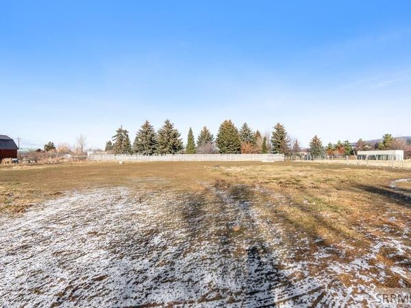 135 E Birch Street, VICTOR, ID 83455