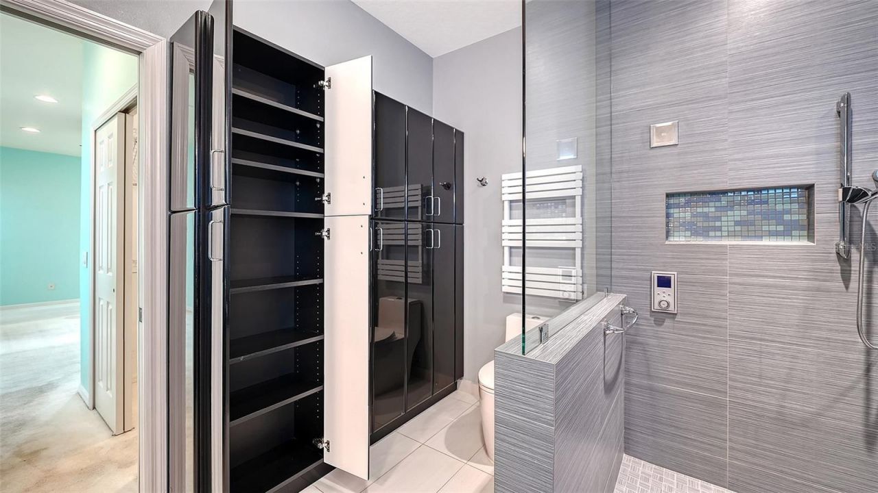 4160 Mackay Falls Terrace, Sarasota, FL 34243 Photo