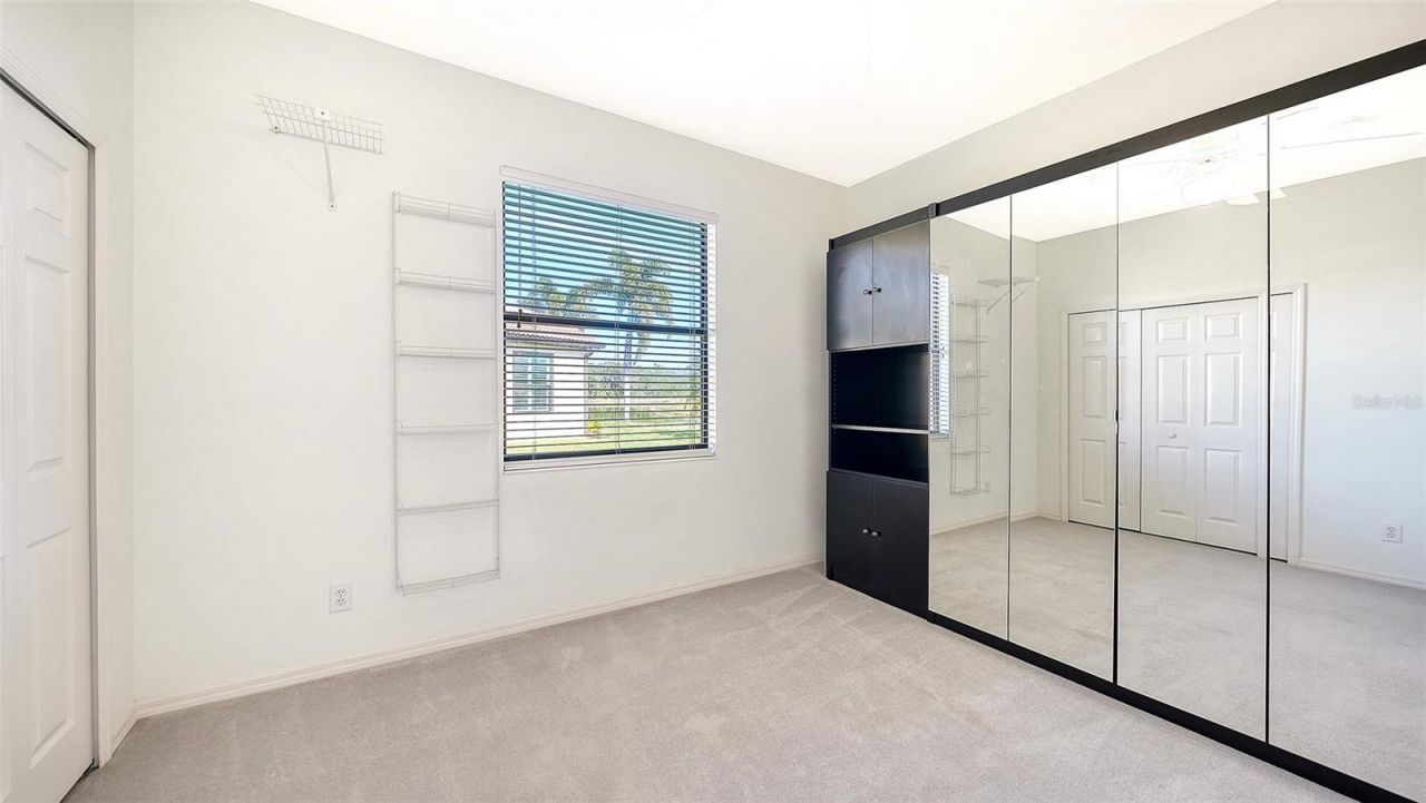 4160 Mackay Falls Terrace, Sarasota, FL 34243 Photo