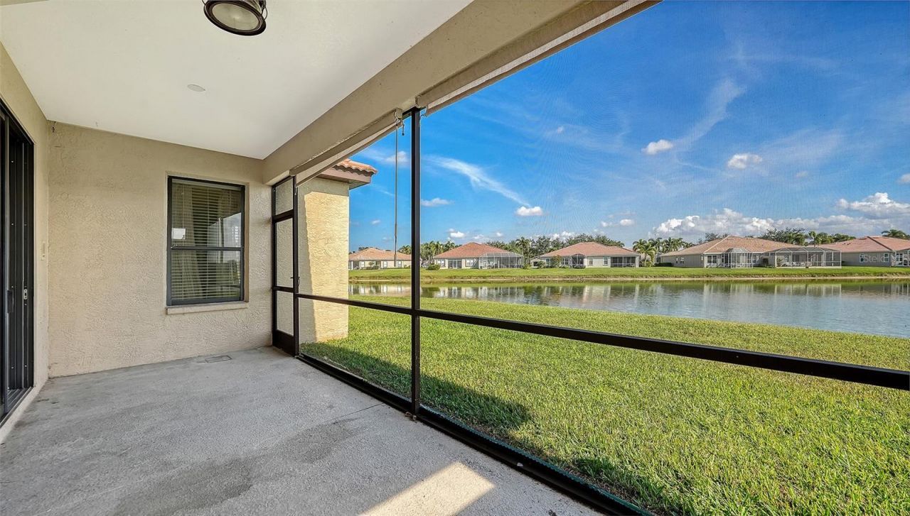 4160 Mackay Falls Terrace, Sarasota, FL 34243 Photo