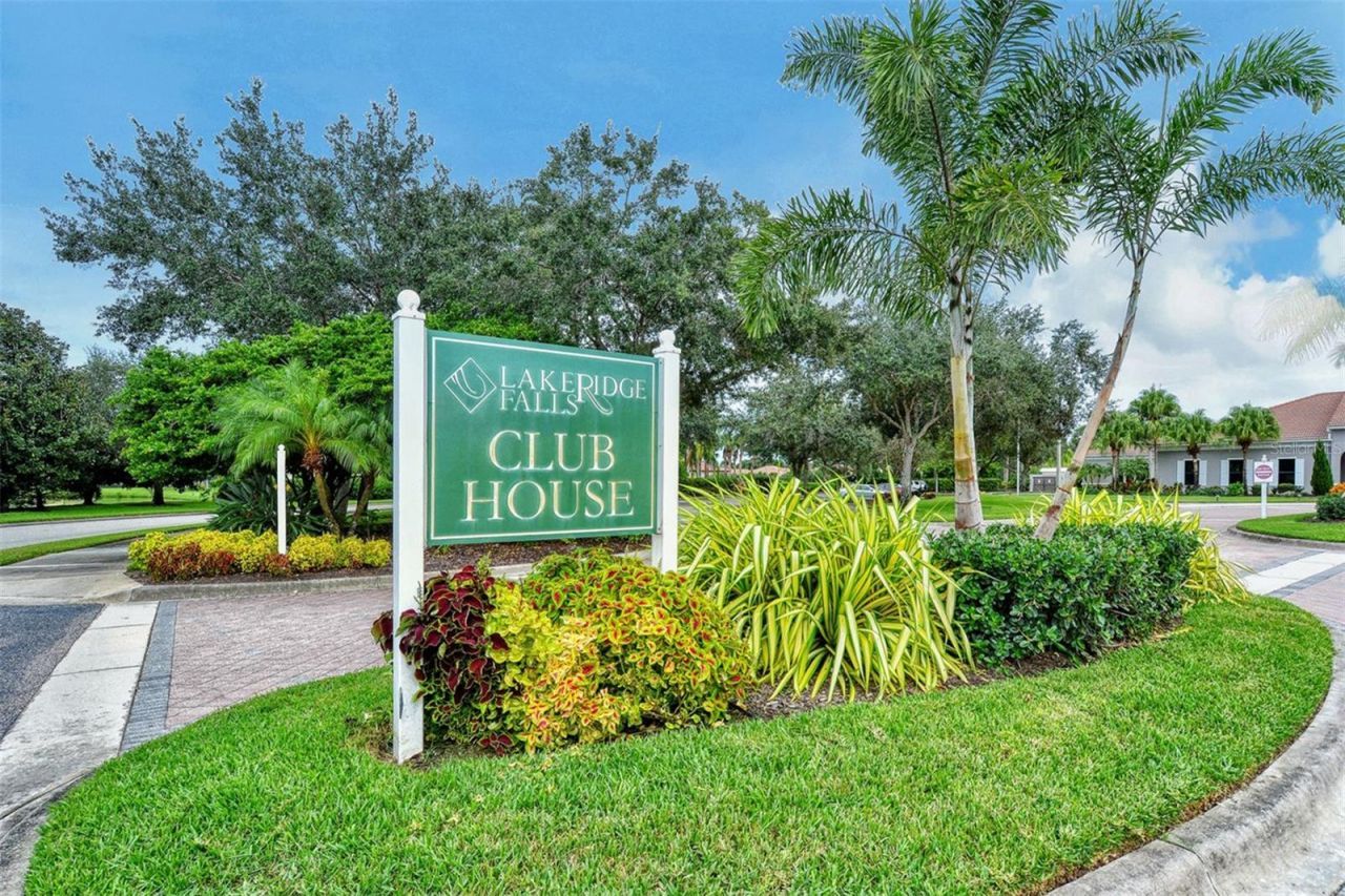 4160 Mackay Falls Terrace, Sarasota, FL 34243 Photo