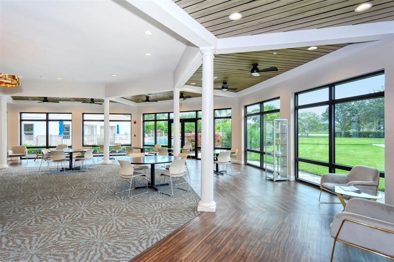 4160 Mackay Falls Terrace, Sarasota, FL 34243 Photo