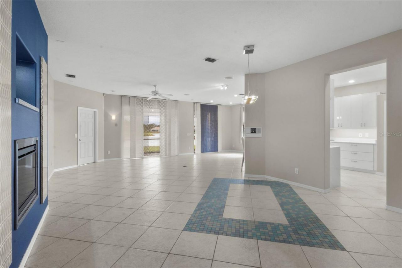 4160 Mackay Falls Terrace, Sarasota, FL 34243 Photo