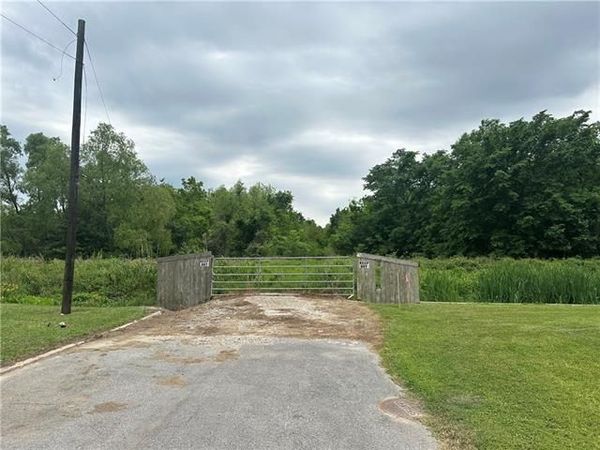 3201 KELLY Road, St Bernard, LA 70085