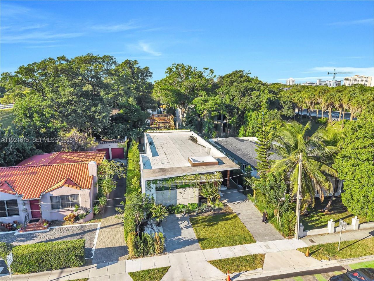 34 SW 26th Rd, Miami, FL 33129 Photo