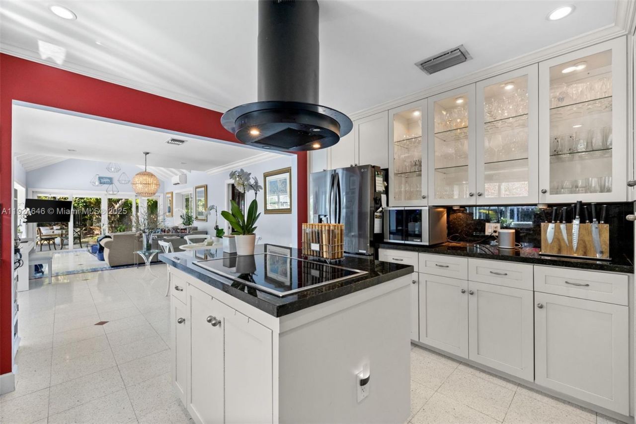 7720 SW 79th Ct, Miami, FL 33143 Photo