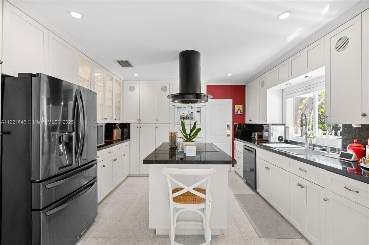 7720 SW 79th Ct, Miami, FL 33143 Photo