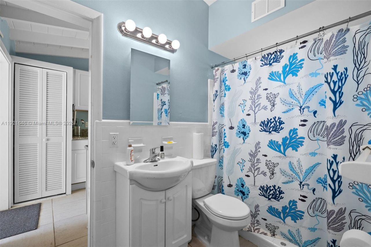 7720 SW 79th Ct, Miami, FL 33143 Photo