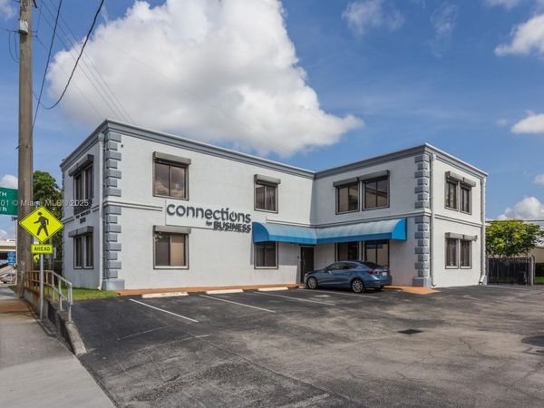 2843 Pembroke Rd, Unit 2nd Floor, Hollywood, FL 33020