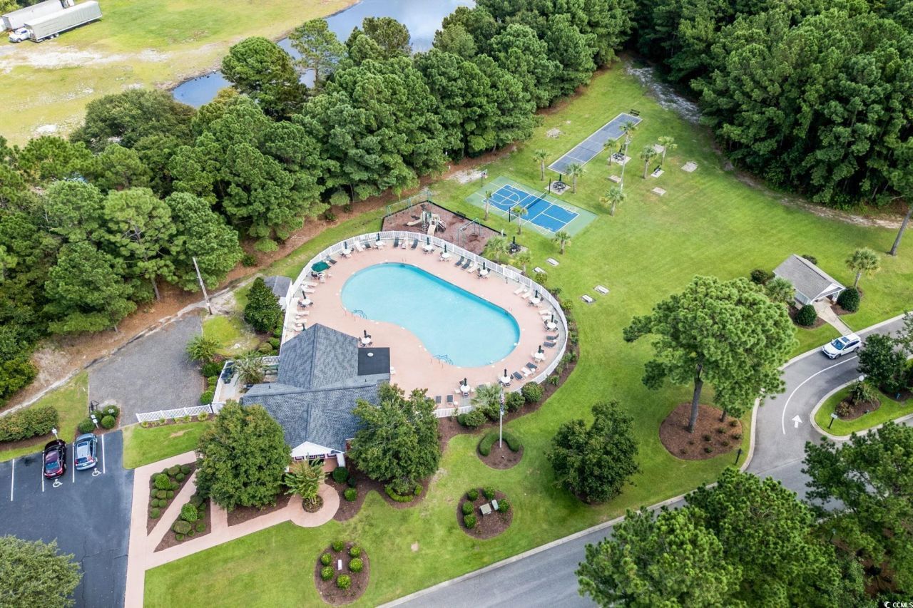 404 Herringbone Ct. Photo 38