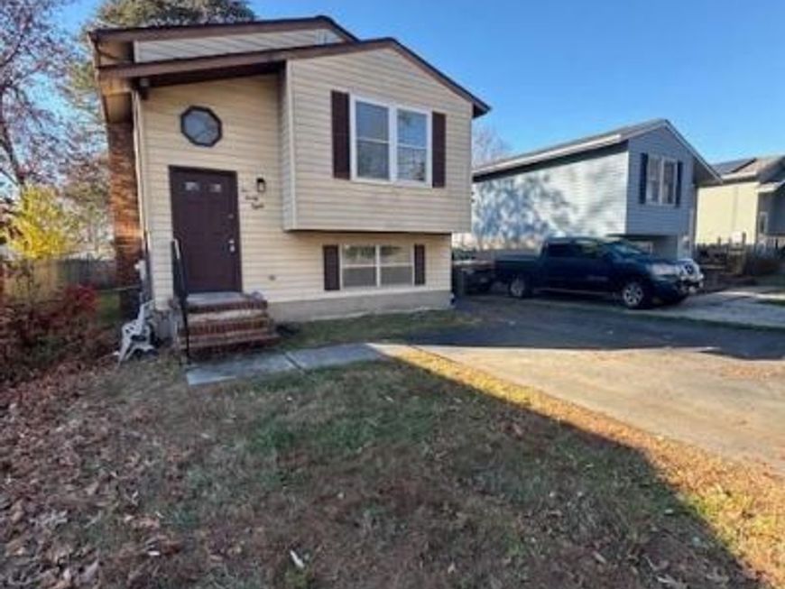 538 Elizabeth Lane, Glen Burnie, MD 21061 Main Photo