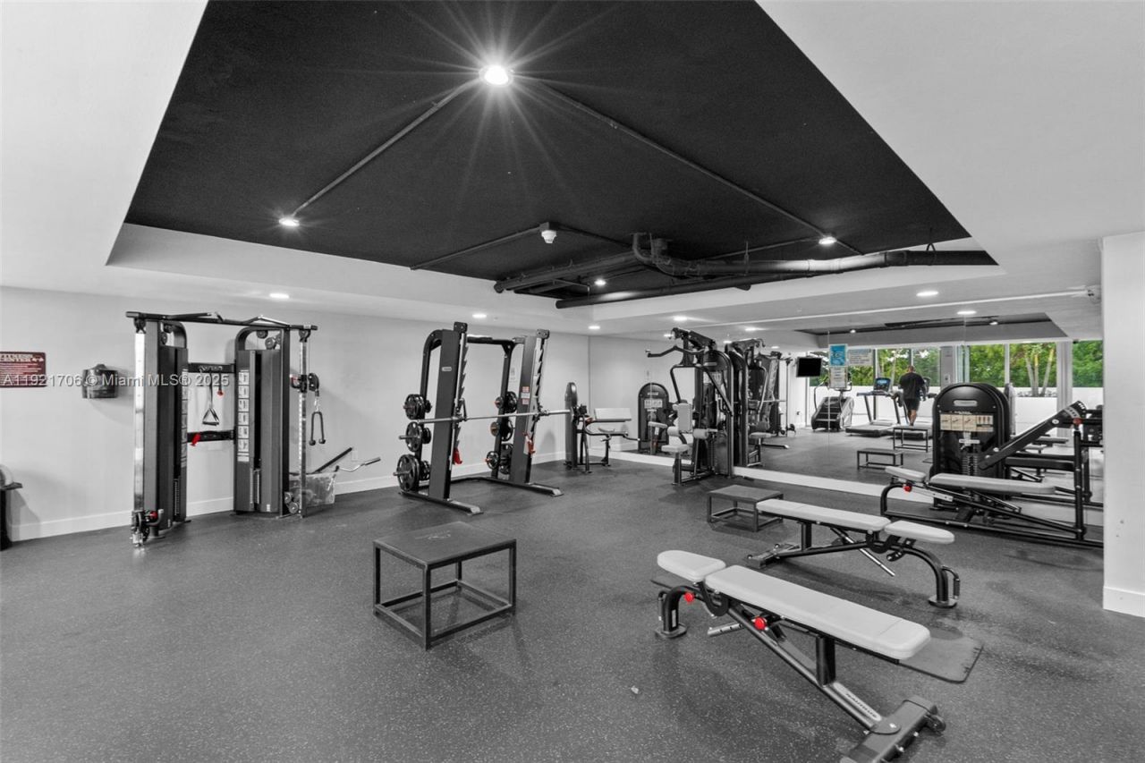 1871 NW S River Dr, Unit 1402, Miami, FL 33125 Photo