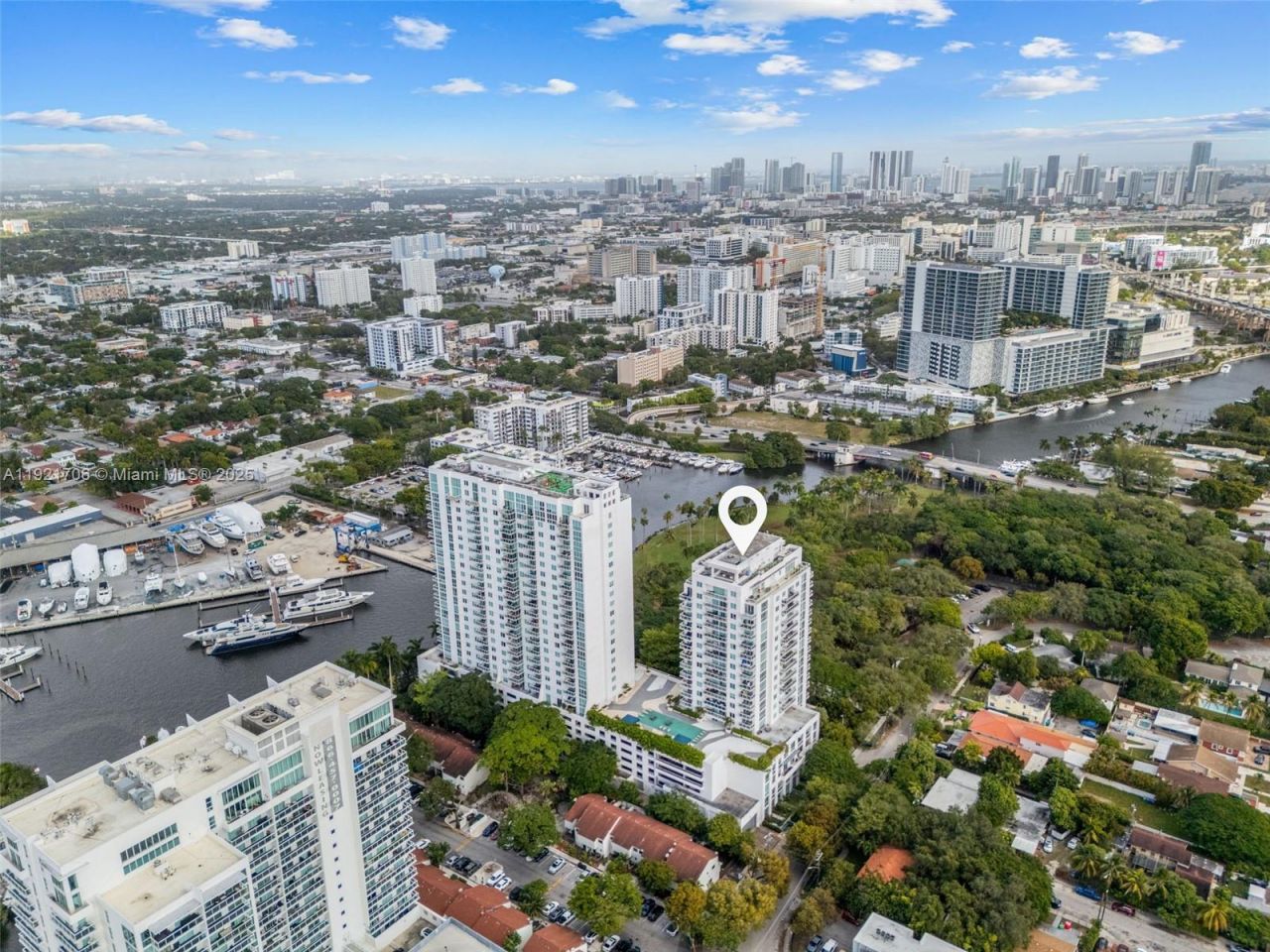 1871 NW S River Dr, Unit 1402, Miami, FL 33125 Photo