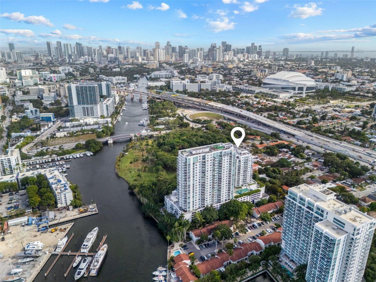 1871 NW S River Dr, Unit 1402, Miami, FL 33125 Photo