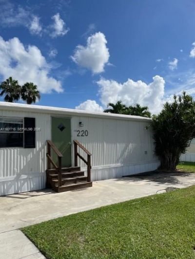 35250 SW 177th Ct #220, Homestead, FL 33034 Photo