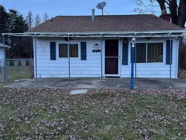 7357 Crest Road, Lexington Twp, MI 48450