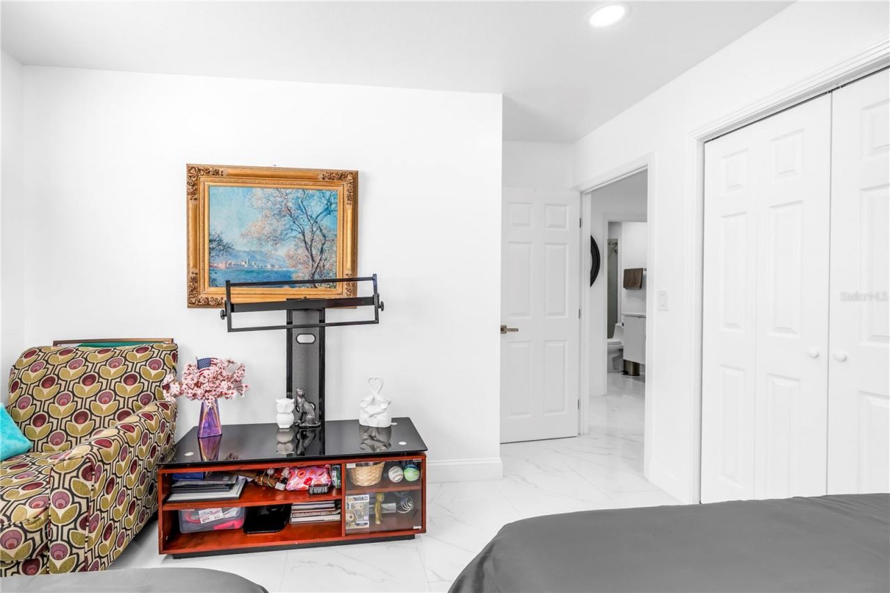 13216 Forest Hills Drive, Tampa, FL 33612 Photo