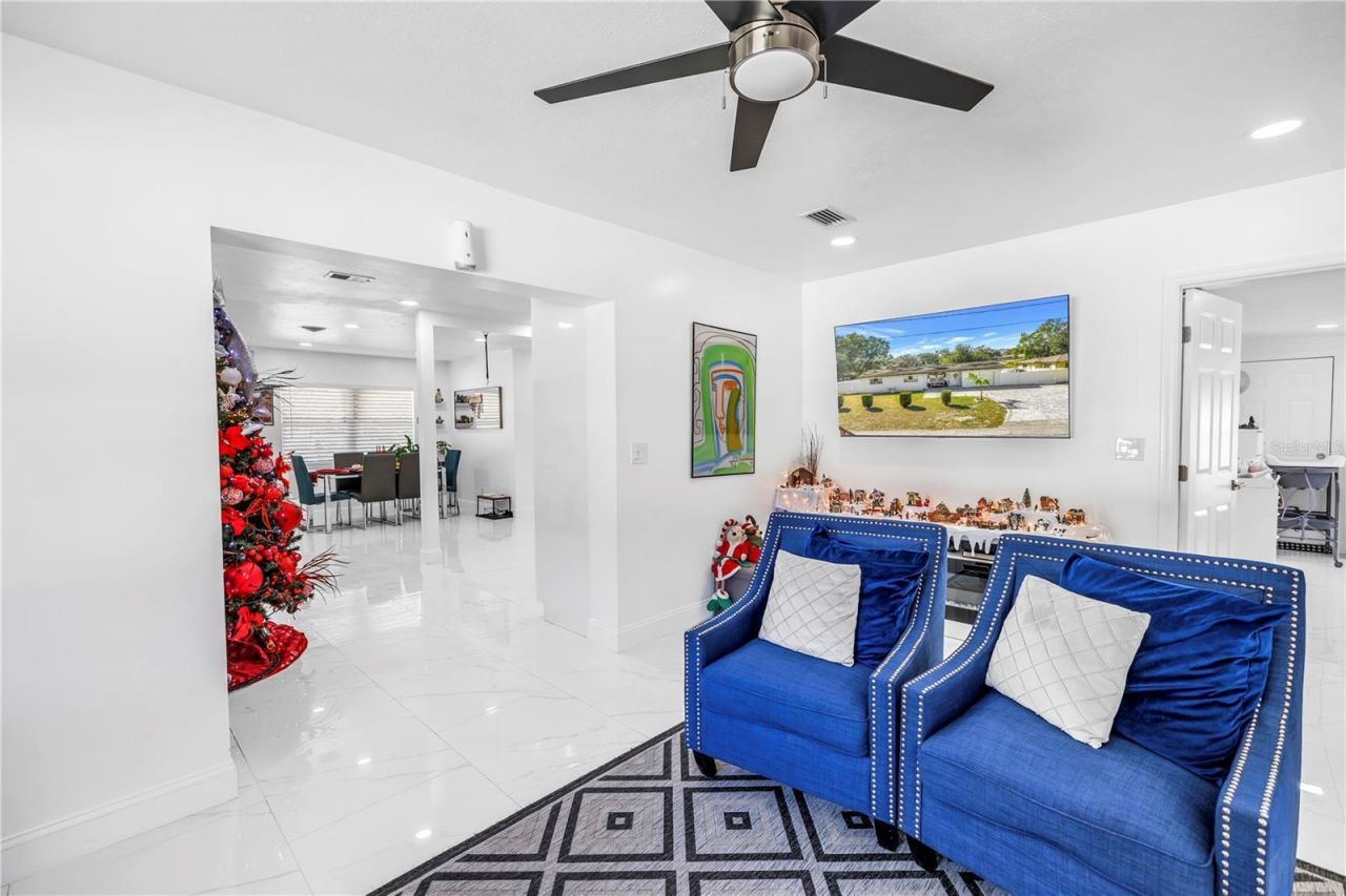 13216 Forest Hills Drive, Tampa, FL 33612 Photo