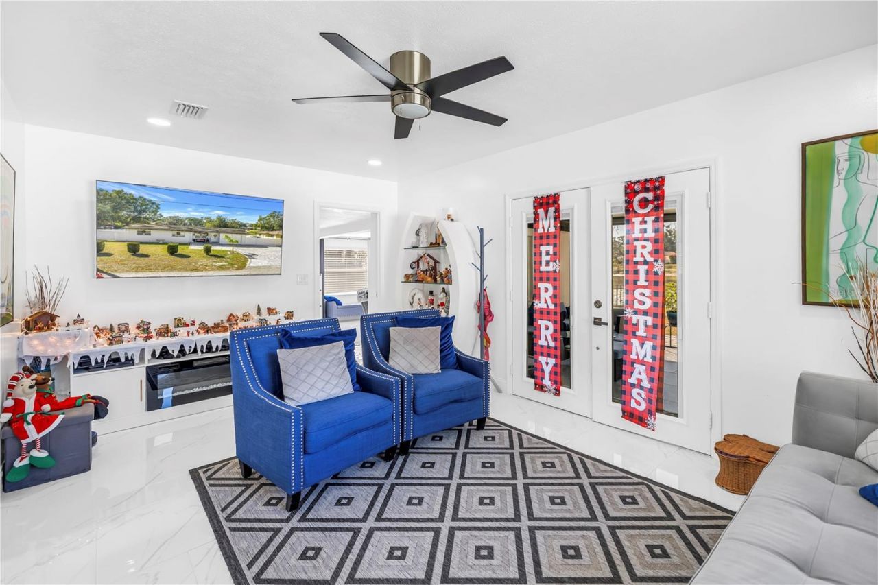 13216 Forest Hills Drive, Tampa, FL 33612 Photo