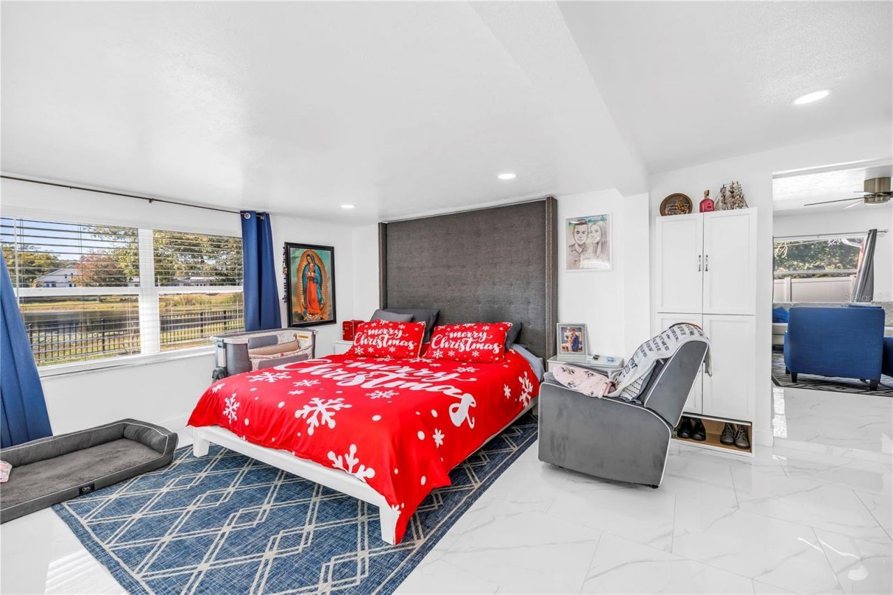 13216 Forest Hills Drive, Tampa, FL 33612 Photo