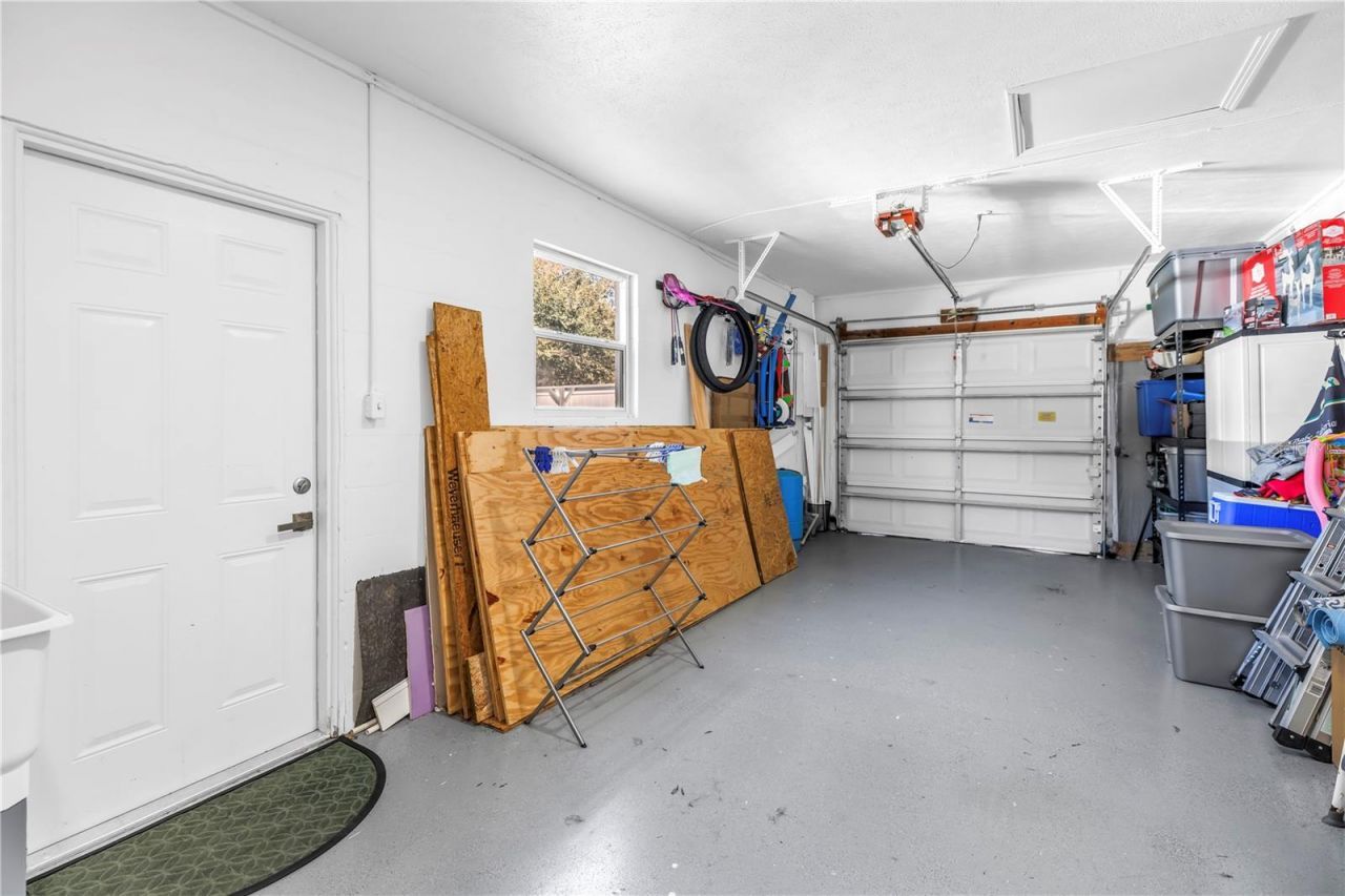 13216 Forest Hills Drive, Tampa, FL 33612 Photo