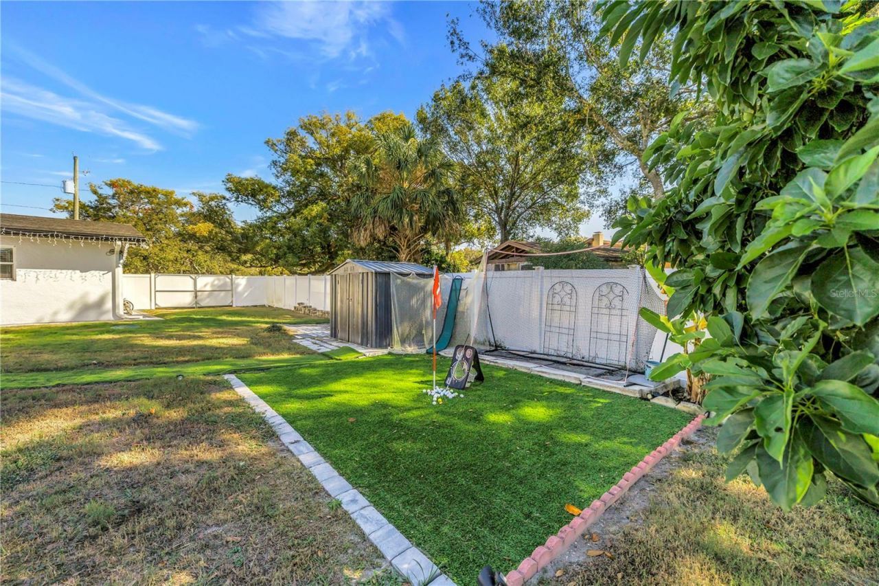 13216 Forest Hills Drive, Tampa, FL 33612 Photo