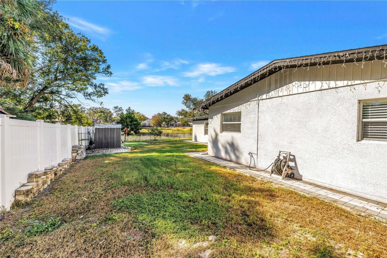 13216 Forest Hills Drive, Tampa, FL 33612 Photo