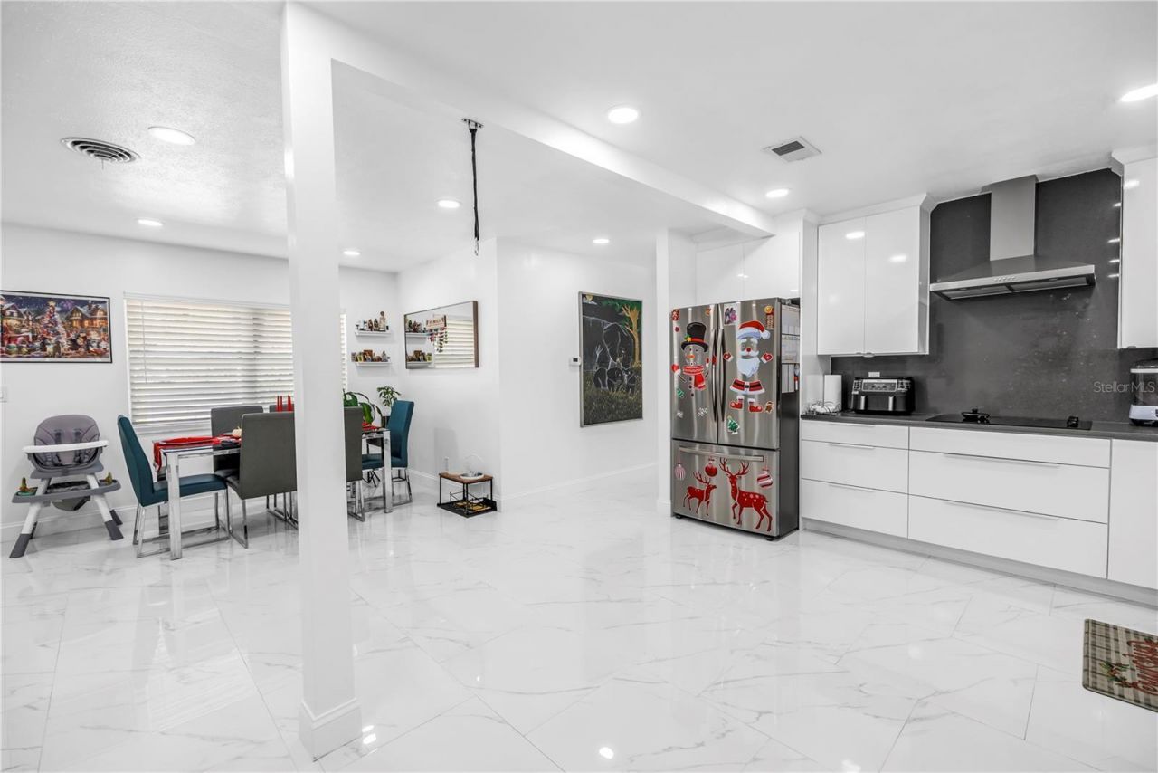 13216 Forest Hills Drive, Tampa, FL 33612 Photo