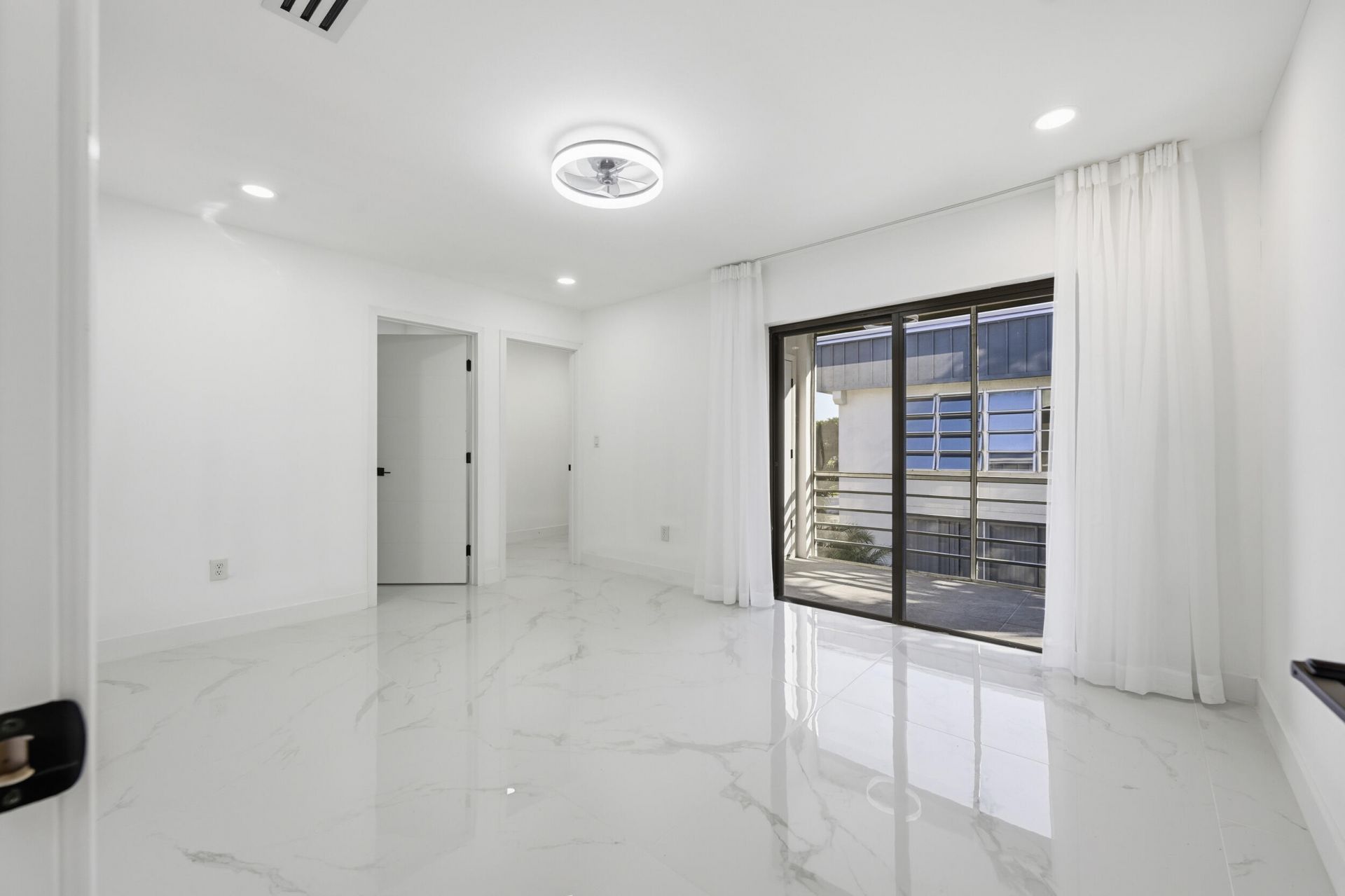 571 Piedmont L, Delray Beach, FL 33484 Photo