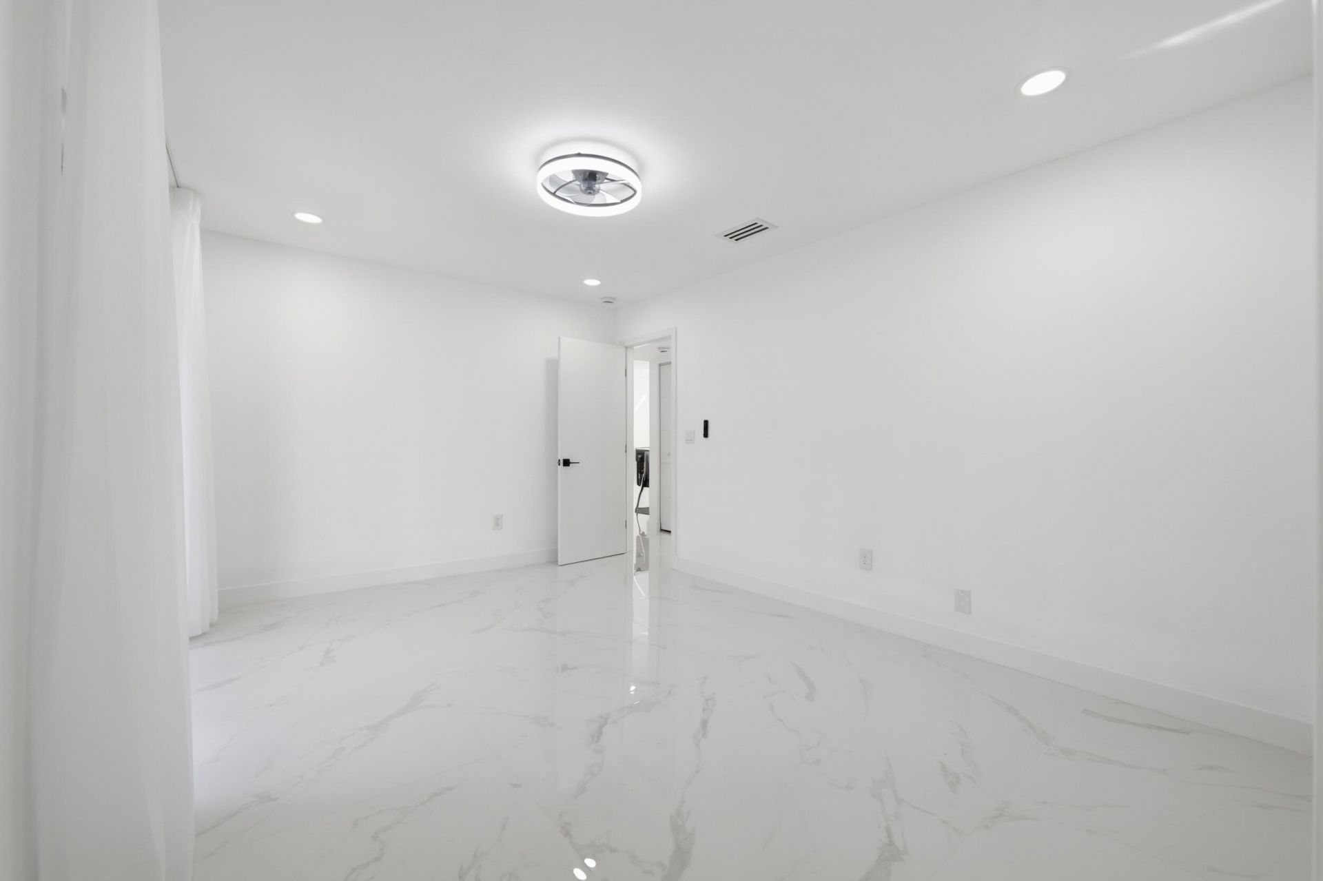 571 Piedmont L, Delray Beach, FL 33484 Photo
