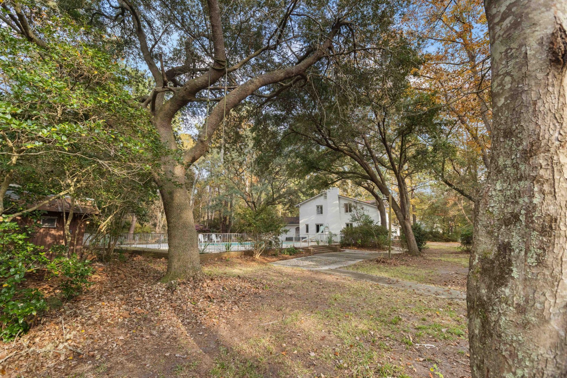 9875 Jamison Road Photo 5